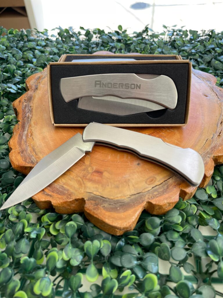 CANIVETE PERSONALIZADO